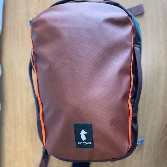 Chasqui 13L Sling - Cada Día. - Picture 2 of 9